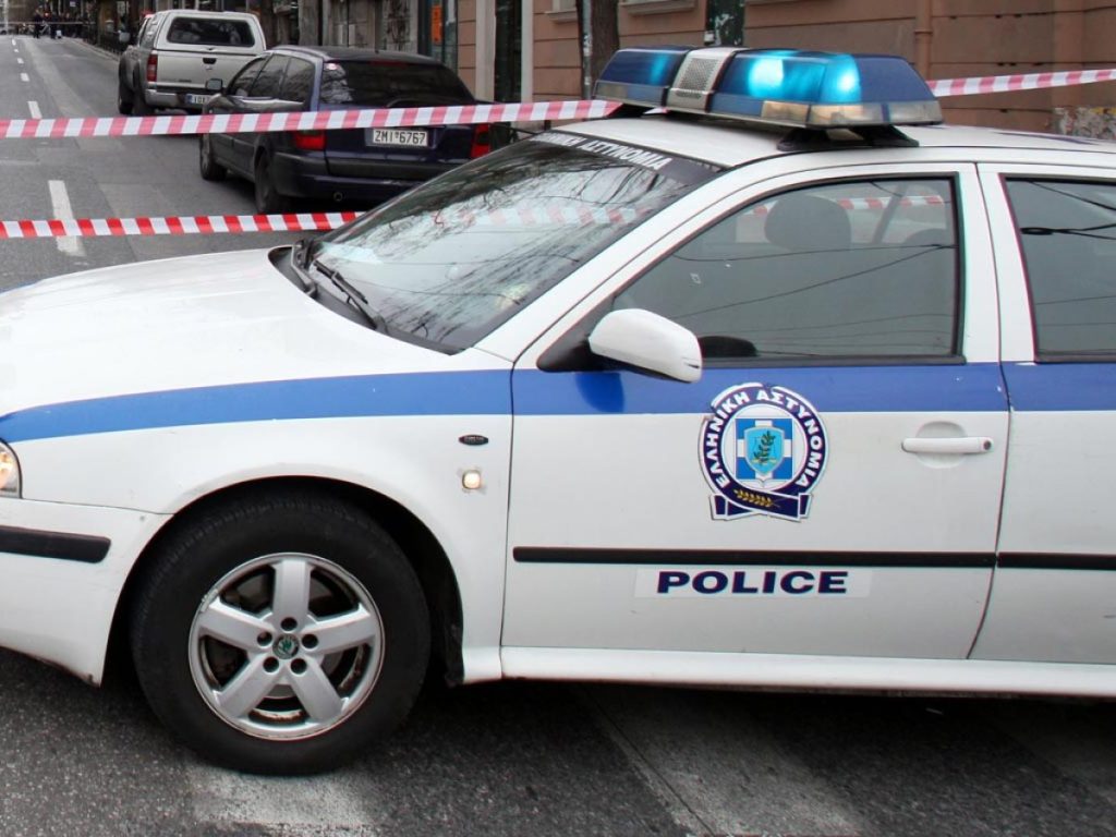 Ασπροβάλτα: 18χρονος τραυμάτισε με κατσαβίδι τον 62χρονο πατριό του στον λαιμό