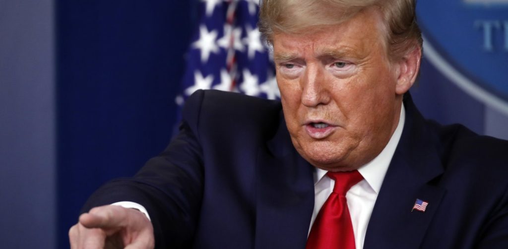 Κίνηση-ματ από Ν.Τραμπ: «Κλείνει» το Κογκρέσο που εμποδίζει την λειτουργία του αμερικανικού κράτους κατά του κορωνοϊού