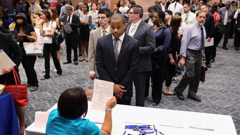 ΗΠΑ: 22 εκατομμύρια άνεργοι σε ένα μήνα – Τι θα συμβεί στην Ελλάδα;