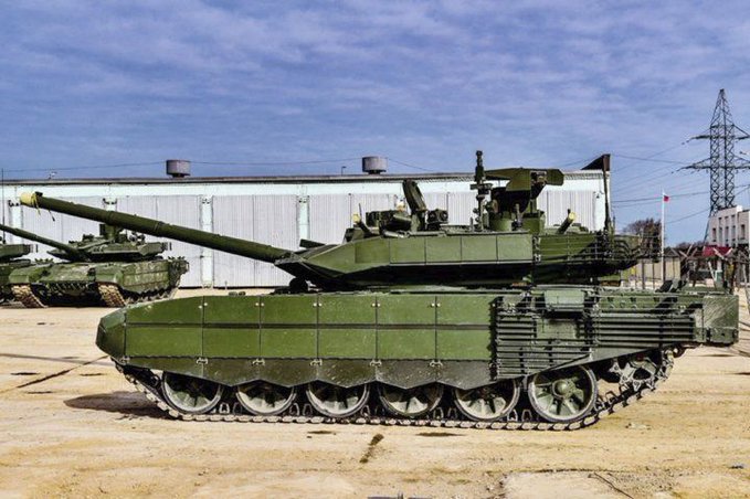 Ξεκίνησαν οι παραδόσεις των αναβαθμισμένων αρμάτων Τ-90Μ στο ρωσικό στρατό (βίντεο)