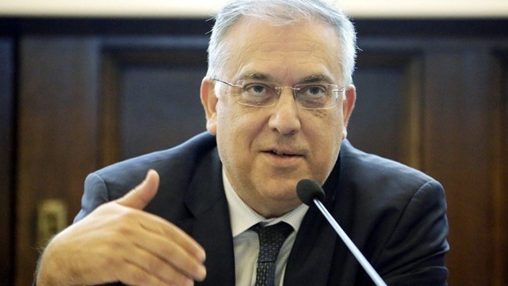 Ανακοίνωση-σοκ ΥΠΕΣ Τ.Θεοδωρικάκου: «Επιστροφή στην κανονικότητα μόνο με το εμβόλιο» -Ένα χρόνο ακόμα απαγορεύσεις (upd)