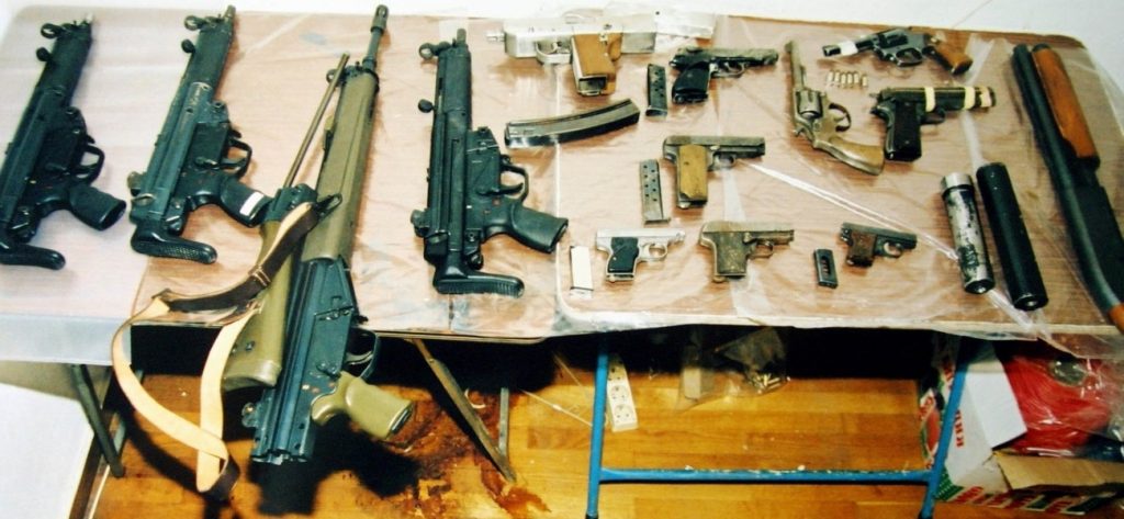 Μόνο ένας ξέρει το μυστικό: Τα 3 αντικείμενα της τρομοκρατικής οργάνωσης «17 Νοέμβρη» που δεν βρήκαν ποτέ οι αρχές