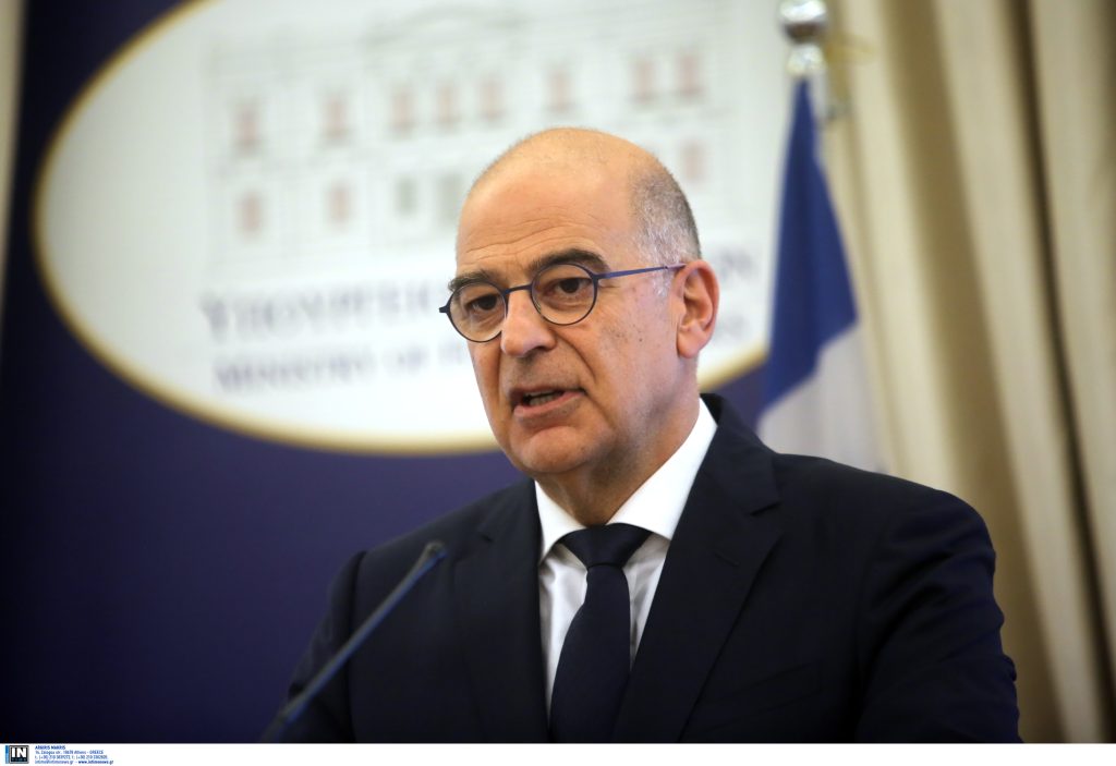 Ν.Δένδιας: «Το Φως της Ανάστασης να φωτίζει τις ψυχές μας και να μας δώσει τη δύναμη να αντεπεξέλθουμε στις δυσκολίες»