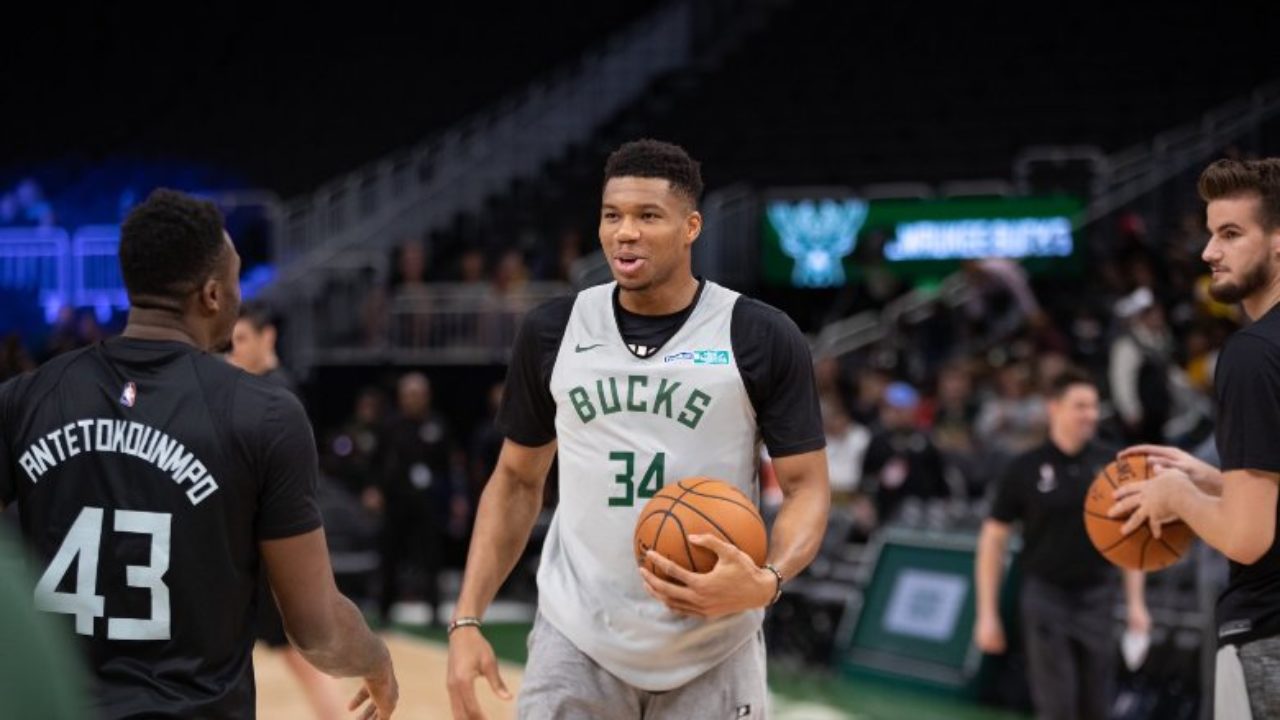 Οι ευχές για καλό Πάσχα από τους Μπακς του Αντετοκούνμπο… στα ελληνικά (βίντεο)