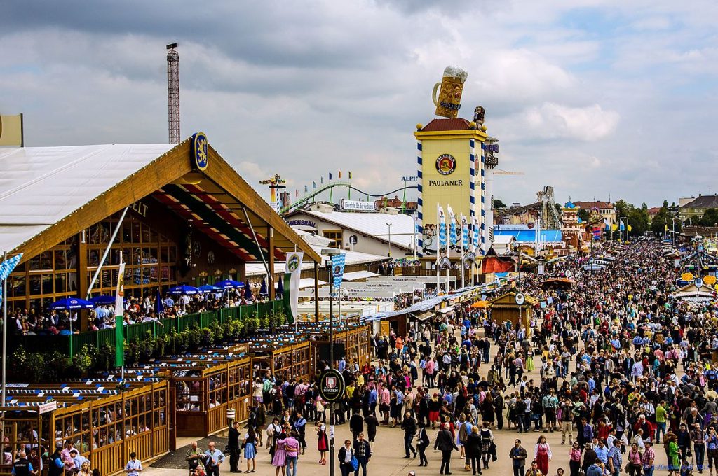 Γερμανία: Ο κορωνοϊός «χτύπησε» το «Oktoberfest» – Ακυρώθηκε η φετινή διοργάνωση