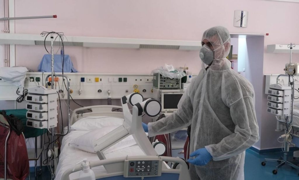 Πειραιάς: Καταγγελίες για μη καταγεγραμμένα κρούσματα κορωνοϊού σε νοσοκομείο – Έρευνα εισαγγελέα