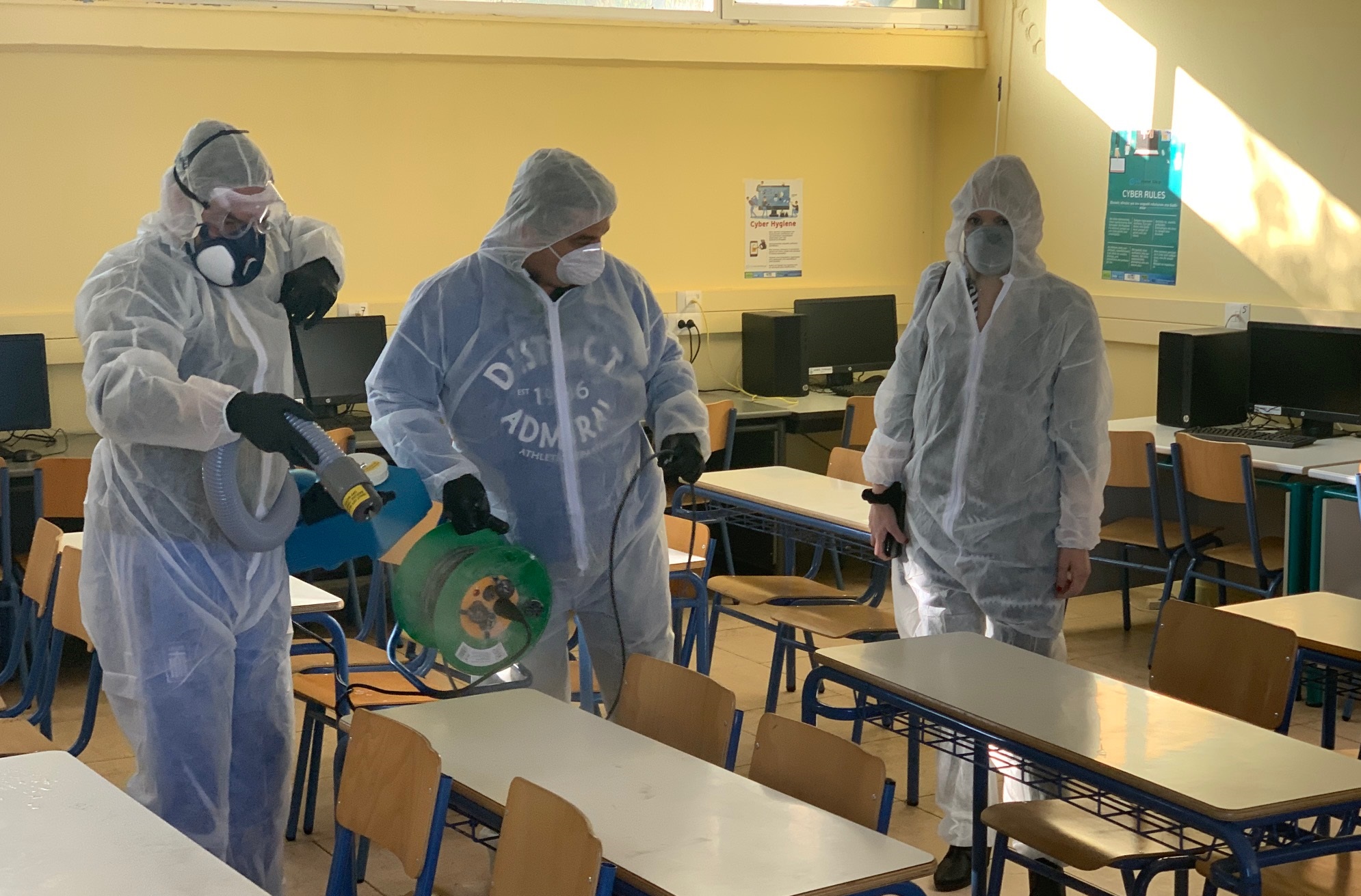 Αβεβαιότητα για το πότε & πως θα ανοίξουν τα σχολεία: Μπορεί να επιστρέψουν μόνο οι μαθητές της Γ’ Λυκείου