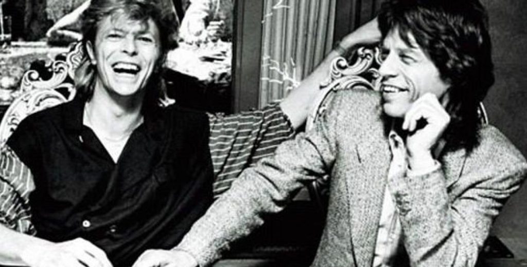 Ντέιβιντ Μπάουι: Όταν η γυναίκα του τον έπιασε με τον Μικ Τζάγκερ γυμνούς στο… κρεβάτι