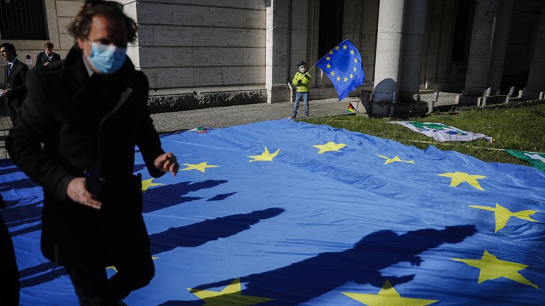 ΕΕ: «Η Ελλάδα δεν πραγματοποιεί ελέγχους για τον κορωνοϊό στα σύνορά της»