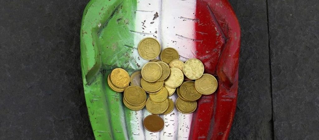 Ιταλία: Μετά τον κορωνοϊό, φόβοι ότι θα «χτυπήσει την πόρτα» η τρόικα