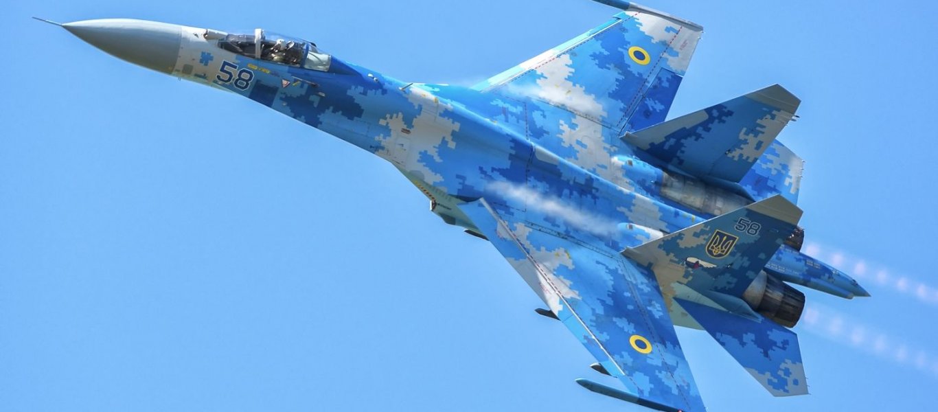 Βίντεο: 2 ρωσικά Su-27 αναχαιτίζουν βελγικό F-16
