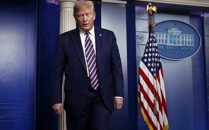 Τέλος στις καθημερινές συνεντεύξεις Τύπου βάζει ο Ντόναλντ Τραμπ: «Οι πολίτες παίρνουν μόνο fake news»