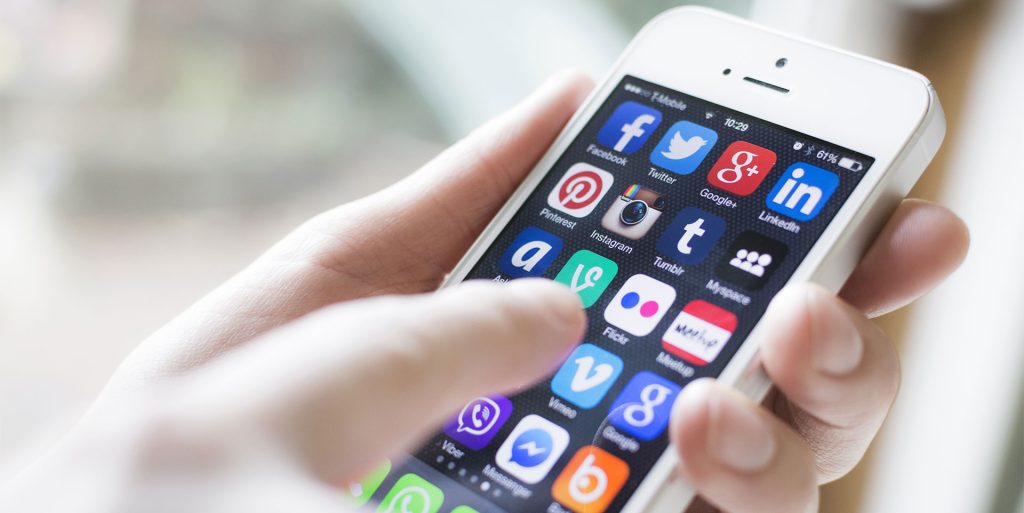 Και η Αυστραλία βρήκε πατέντα για να παρακολουθεί μέσω κινητού πιθανά κρούσματα κορωνοϊού