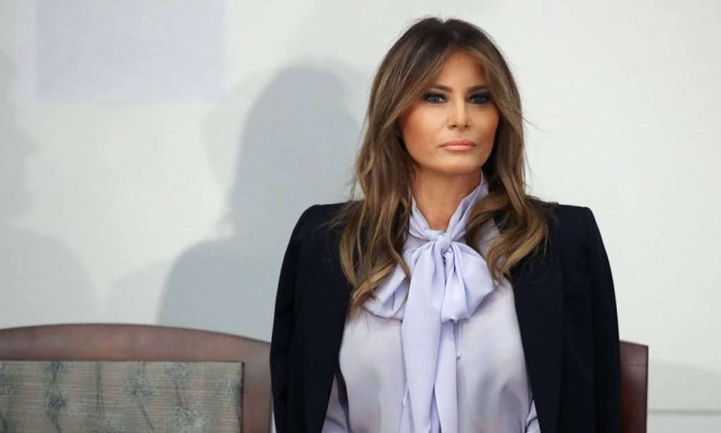 Έκλεισε τα 50 η εντυπωσιακή Μελάνια Τραμπ – Η τούρτα μέσα στον Λευκό Οίκο