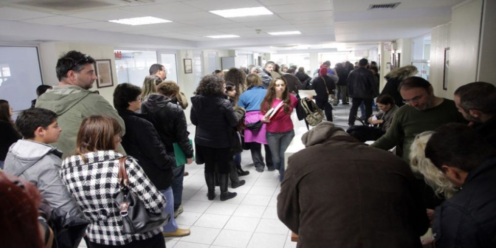 Υφυπουργός Εσωτερικών: «Μόνο κατόπιν ραντεβού η εξυπηρέτηση από το Δημόσιο» (upd)