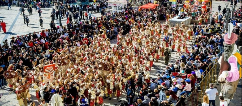 Πάτρα: Τόσα στοίχισε η ακύρωση του καρναβαλιού στις επιχειρήσεις εστίασης