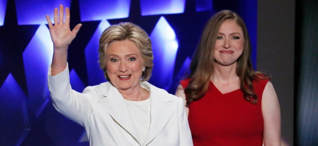 ΗΠΑ: Στο πλευρό του 77χρονου Τζο Μπάιντεν η Χίλαρι Κλίντον