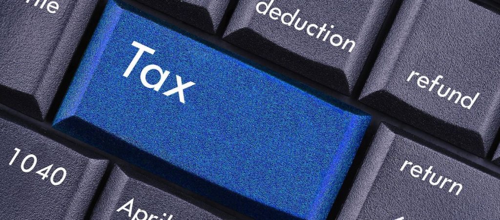 Φορολογικές δηλώσεις 2020: Όσα πρέπει να προσέξετε με τους κωδικούς 049-050 για το αφορολόγητο