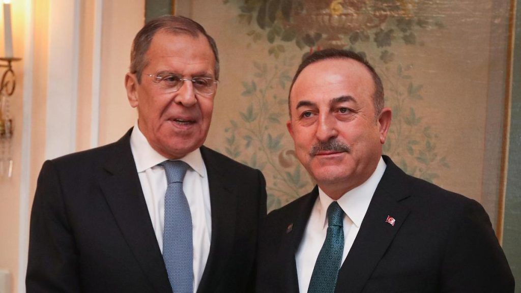 Επικοινωνία των ΥΠΕΞ Τουρκίας-Ρωσίας – Τι συζήτησαν;