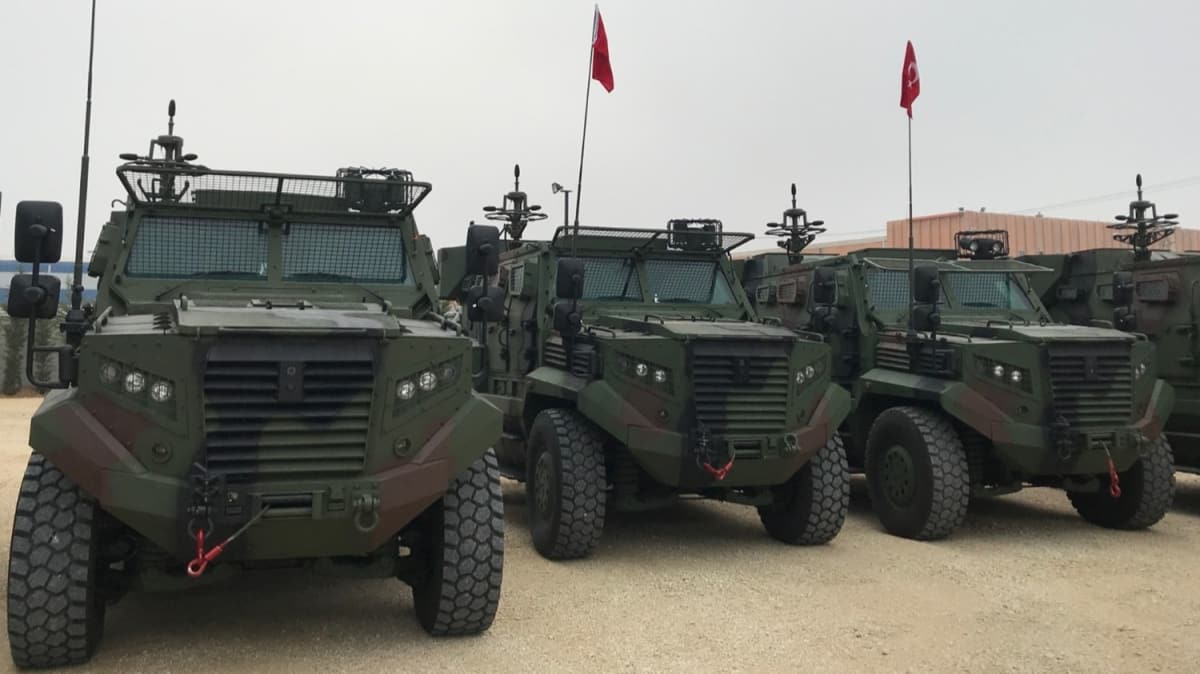 Τουρκία: Έτοιμα τα 10 ειδικά οχήματα ATES – Στέλνονται στα σύνορα (φώτο)