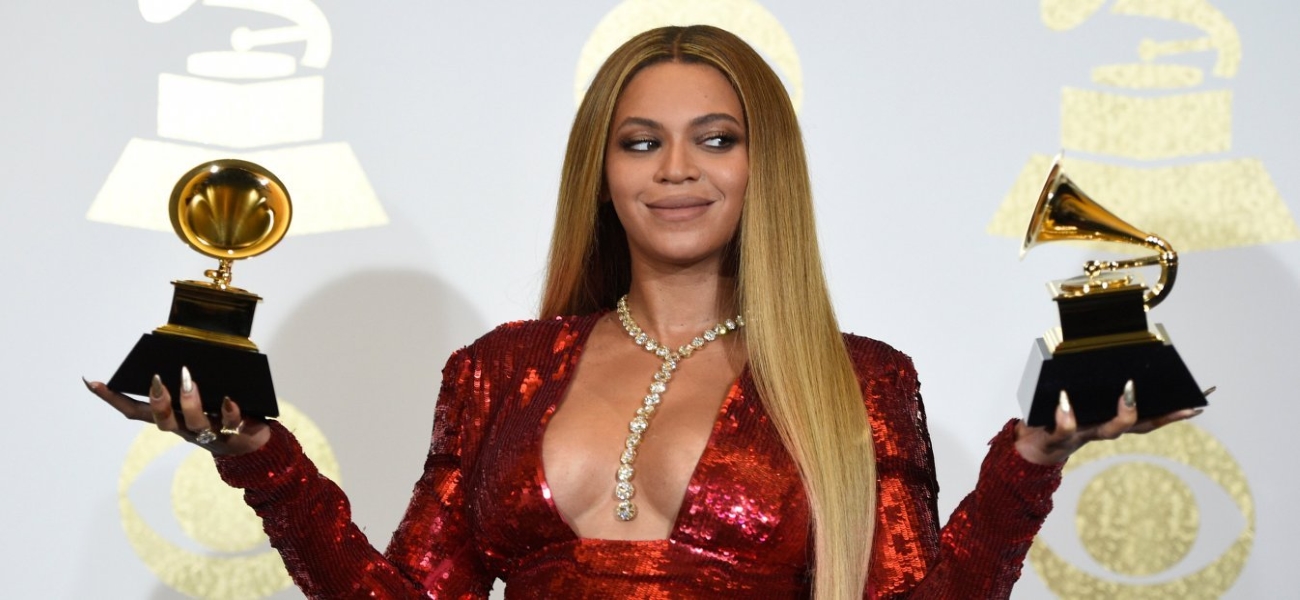 Μπιγιονσέ: Στη μάχη κατά του κορωνοϊού η νέα εκτέλεση του «Savage» – «Οι γοφοί μου κάνουν τικ-τοκ όταν χορεύουν»