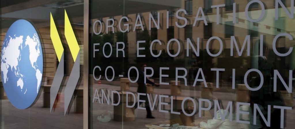 ΟΟΣΑ για τηλεργασία: «Δεν επηρεάζει την φορολογική κατοικία της επιχείρησης»