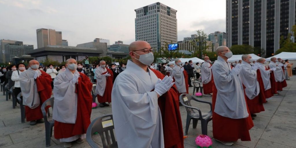 Νότια Κορέα: Νέα χαλάρωση των μέτρων – Επαναλειτουργούν οι επιχειρήσεις