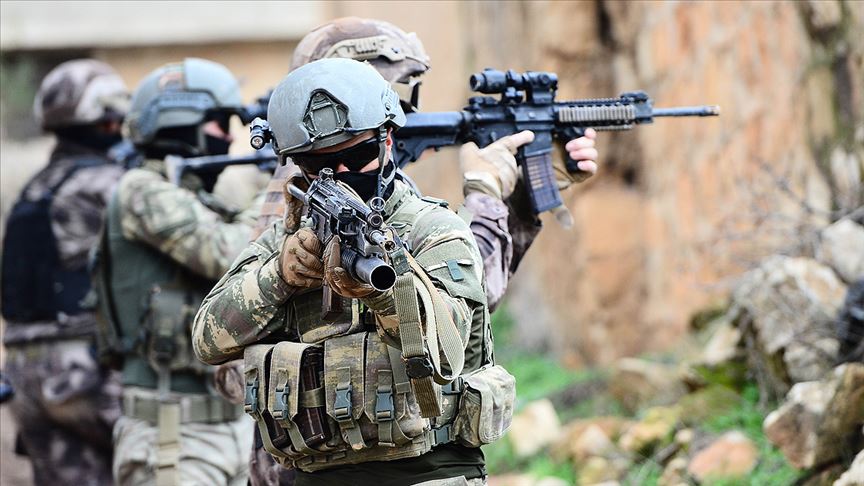 Χωρίς τέλος η προκλητικότητα της Τουρκίας – Άδειασαν γεμιστήρες στο Τυχερό οι Τούρκοι στρατοχωροφύλακες