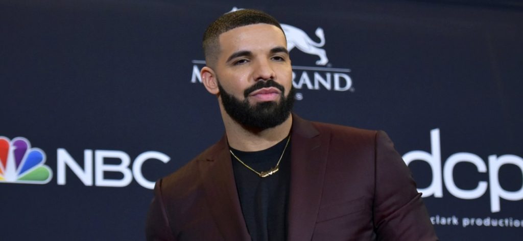 Ντρέικ: Νέο τραγούδι προς τιμήν της χώρας μας – «Έλα μαζί μου θα σε πάω στην Ελλάδα»