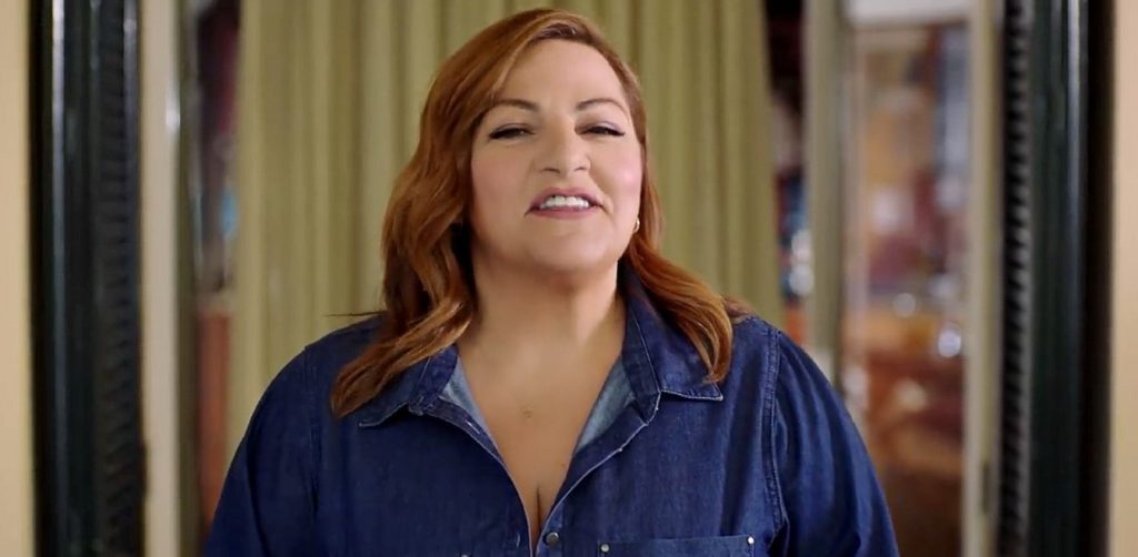 Β.Σταυροπούλου: «Μου ζητήθηκε αφιλοκερδώς να συμμετάσχω στο σποτ για τη μάσκα» (βίντεο)