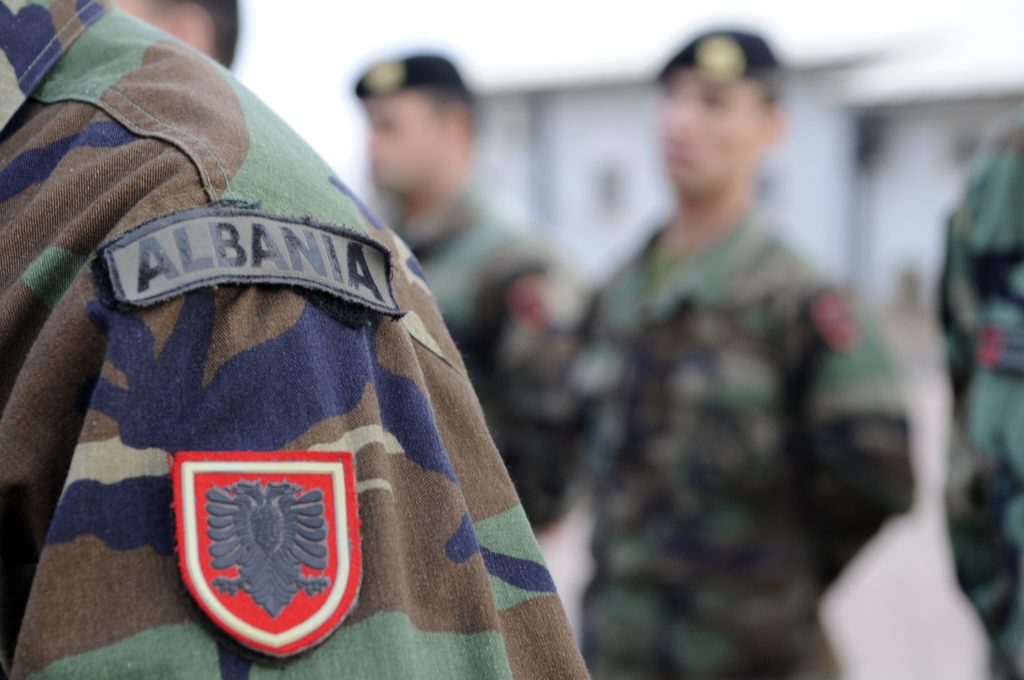 Εγκρίθηκε από το αλβανικό κοινοβούλιο η αμυντική συνεργασία με την Τουρκία