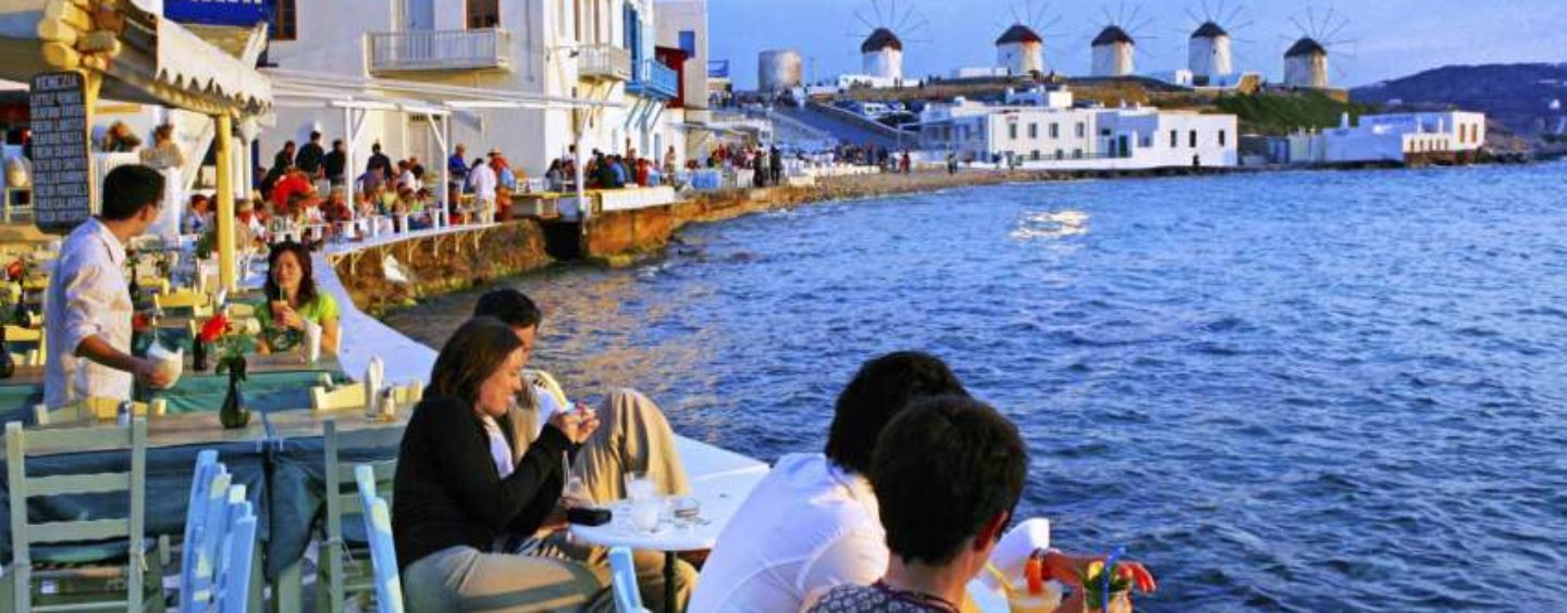 Αυστριακά ΜΜΕ: «Η Ελλάδα έδωσε στον τουρισμό την ελπίδα ότι η καλοκαιρινή περίοδος θα ξεκινήσει στις αρχές Ιουλίου»