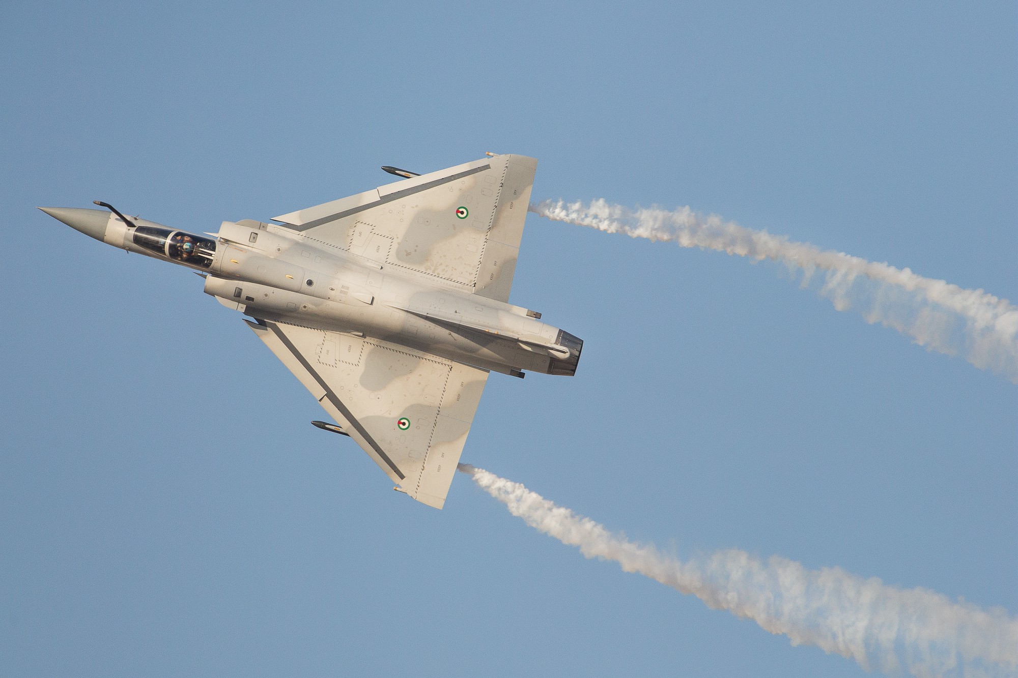 Αεροπορικό   κτύπημα από ΗΑΕ στην Λιβύη: Mirage 2000-9 κατέστρεψαν τουρκικά UAV στη Μισράτα