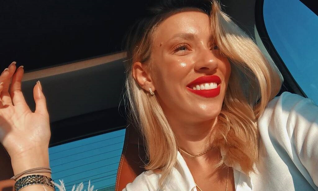 Πρώην παίκτρια του GNTM προκαλεί εγκεφαλικά με το μπούστο της! (φώτο)