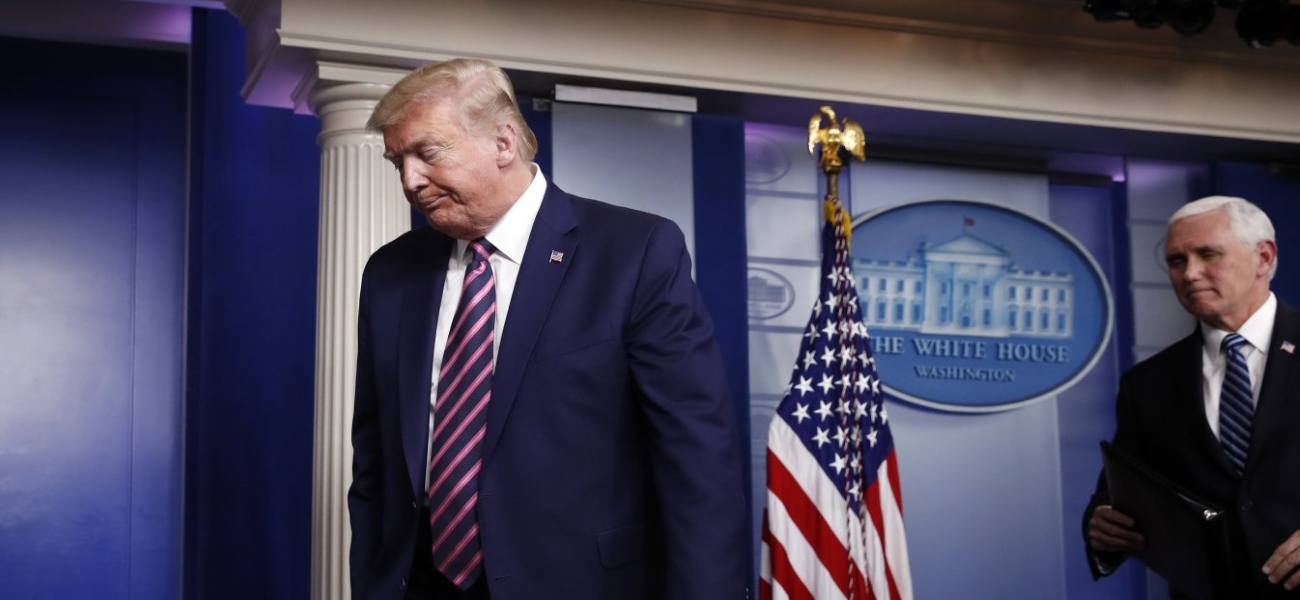 ΗΠΑ: Ο κορωνοϊός «πλησίασε» τον αντιπρόεδρο Μάικ Πενς – Θετική η γραμματέας του (upd)