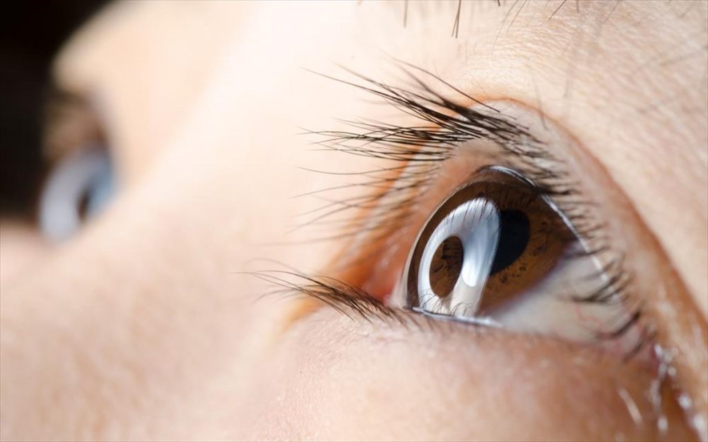 Θα σου «βγουν» τα μάτια: Αυτή η φωτογραφία έχει 12 τελείες αλλά δεν μπορείτε να τις δείτε ταυτόχρονα (βίντεο-φωτο)