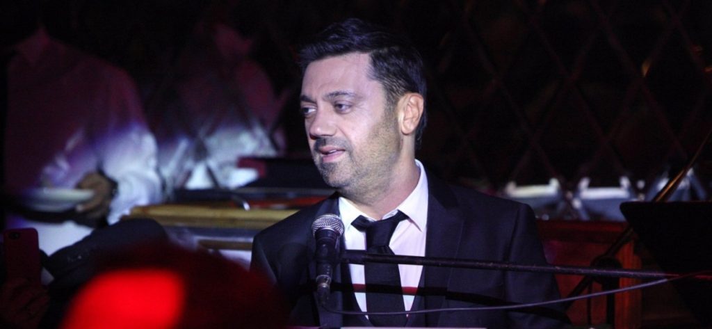 Σποτάκι του Εμπορικού Συλλόγου Αθηνών με τη συμμετοχή του Γιώργου Θεοφάνους (βίντεο)