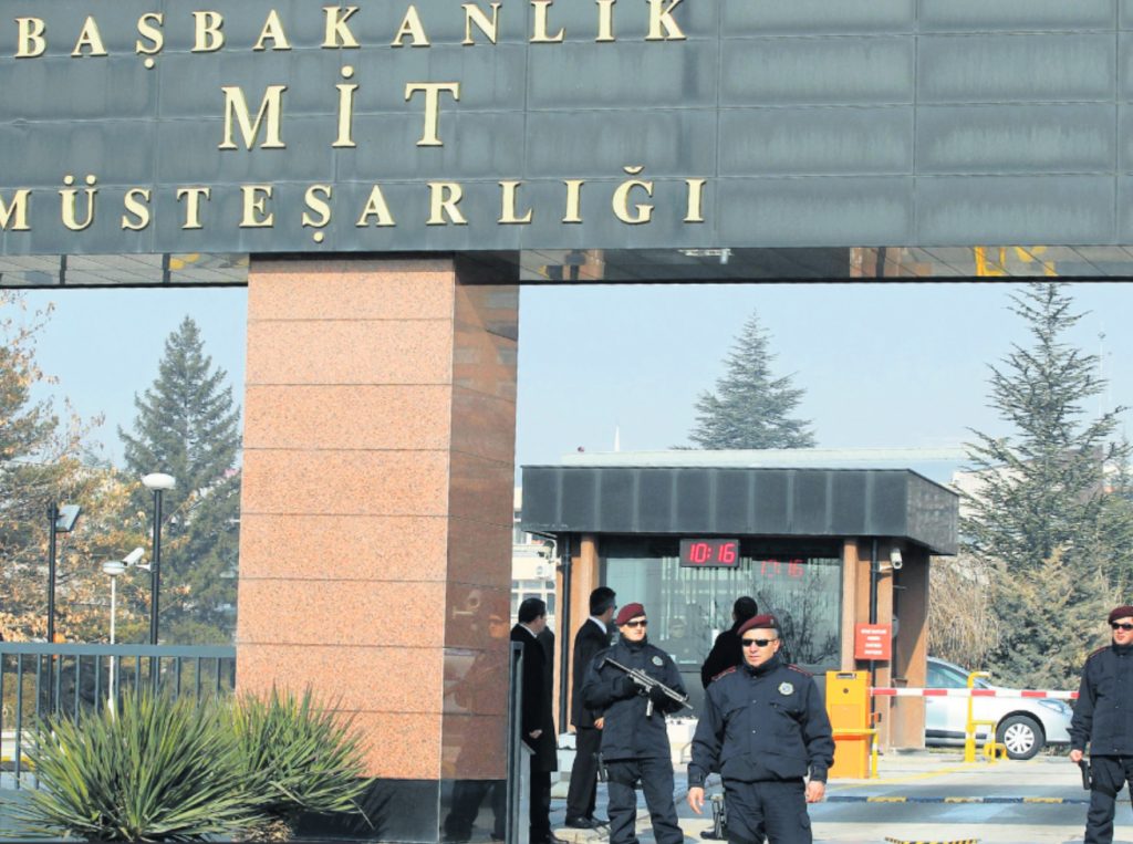 Τούρκος δημοσιογράφος: «Η ΜΙΤ κυνηγά γκιουλενιστές σε όλο τον κόσμο» – Τι αναφέρει για την Ελλάδα