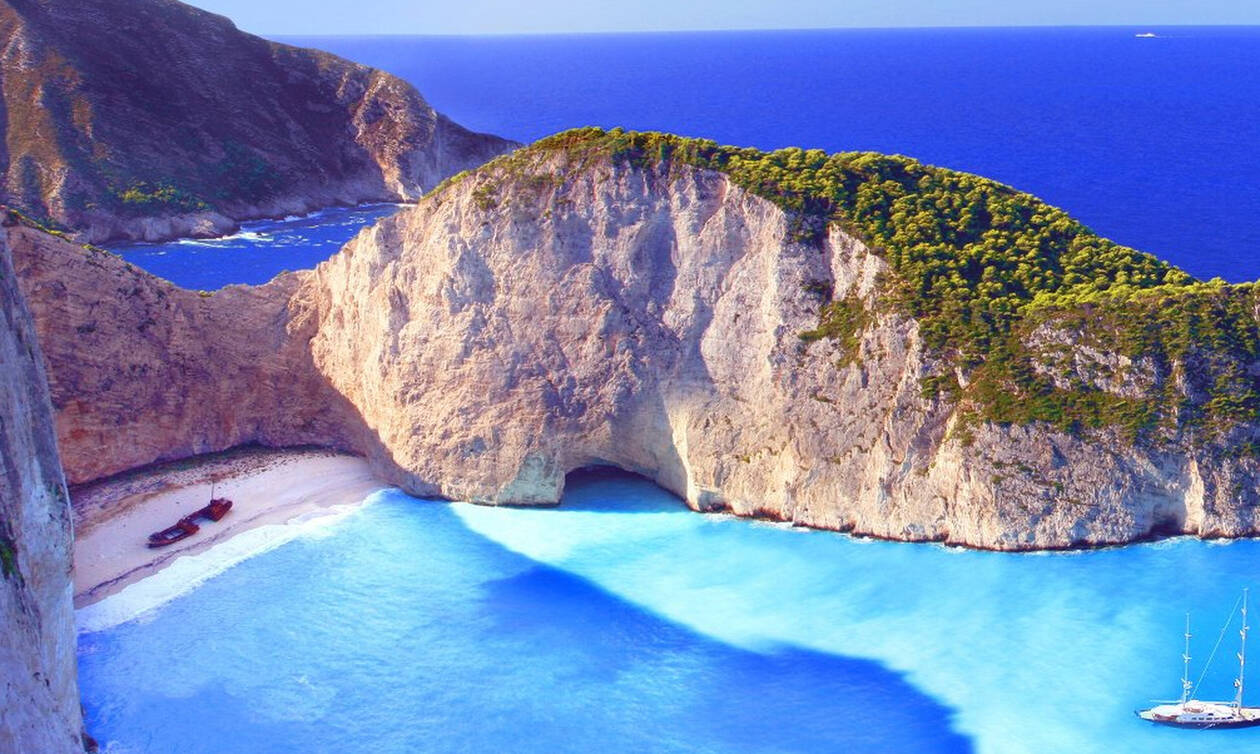 Αυτές είναι οι 10 ομορφότερες παραλίες του κόσμου – Ανάμεσα τους… δύο ελληνικές! (βίντεο)