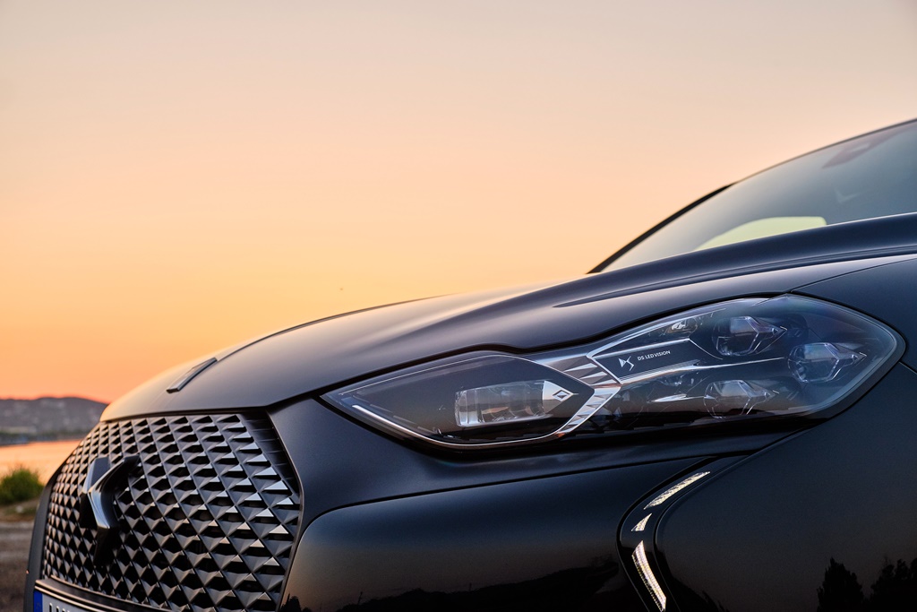 Δείτε πιο μπροστά με DS MATRIX LED VISION