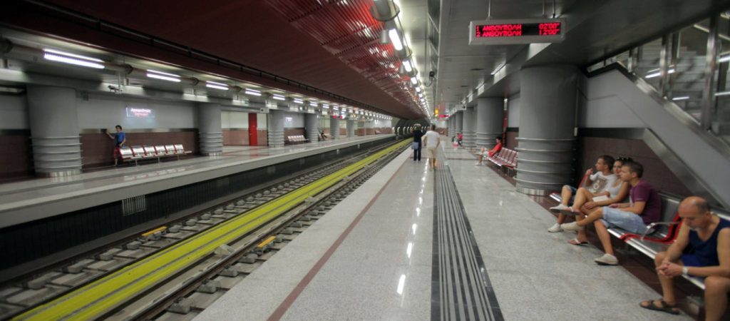 Πυκνώνουν τα δρομολόγια στα Μέσα Μαζικής Μεταφοράς από σήμερα – Συνεχείς και εντατικές οι απολυμάνσεις