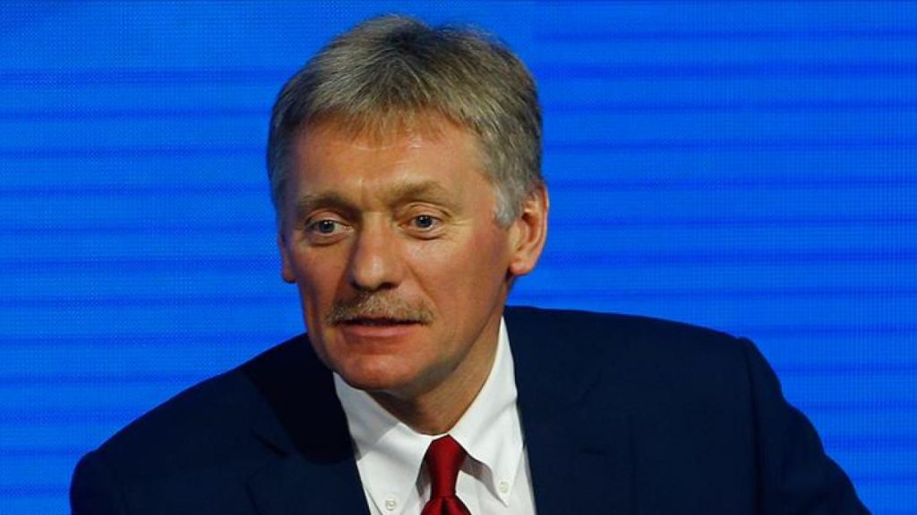 EKTAKTO – Ο κορωνοϊός μετά τον Λευκό Οίκο «πολιορκεί» και το Κρεμλίνο: Θετικός ο εκπρόσωπος Ν.Πεσκόφ στον ιό