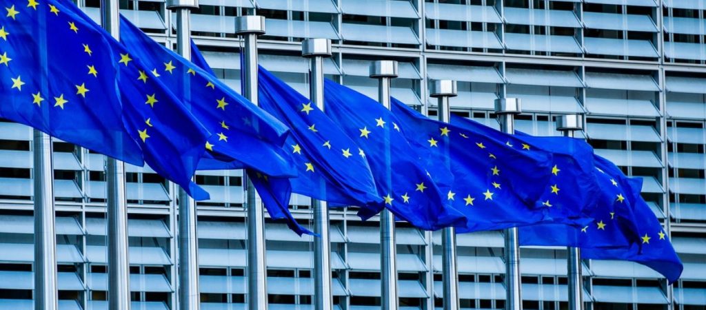 ΕΕ: «Οι τράπεζες θα δεχθούν ισχυρό πλήγμα από τον κορωνοϊό – Χρειάζονται σημαντικές προσπάθειες»