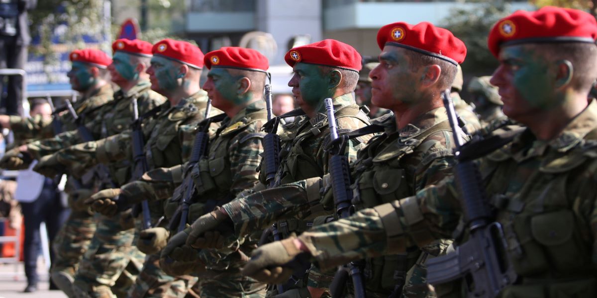 Οι προθεσμίες υποβολής συμμετοχής σε στρατιωτικές σχολές και Λιμενικό