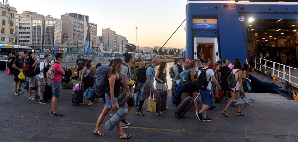 ΕΕ: «”Ναι” στα καλοκαιρινά ταξίδια – Όμως υπάρχει ο κίνδυνος του κορωνοϊού»