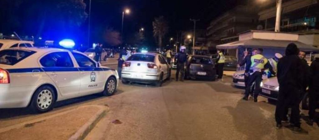 Συνεχίζεται το «κυνήγι» των παράνομων αγώνων ταχύτητας – Στην Πετρούπολη κατασχέθηκαν πινακίδες και διπλώματα