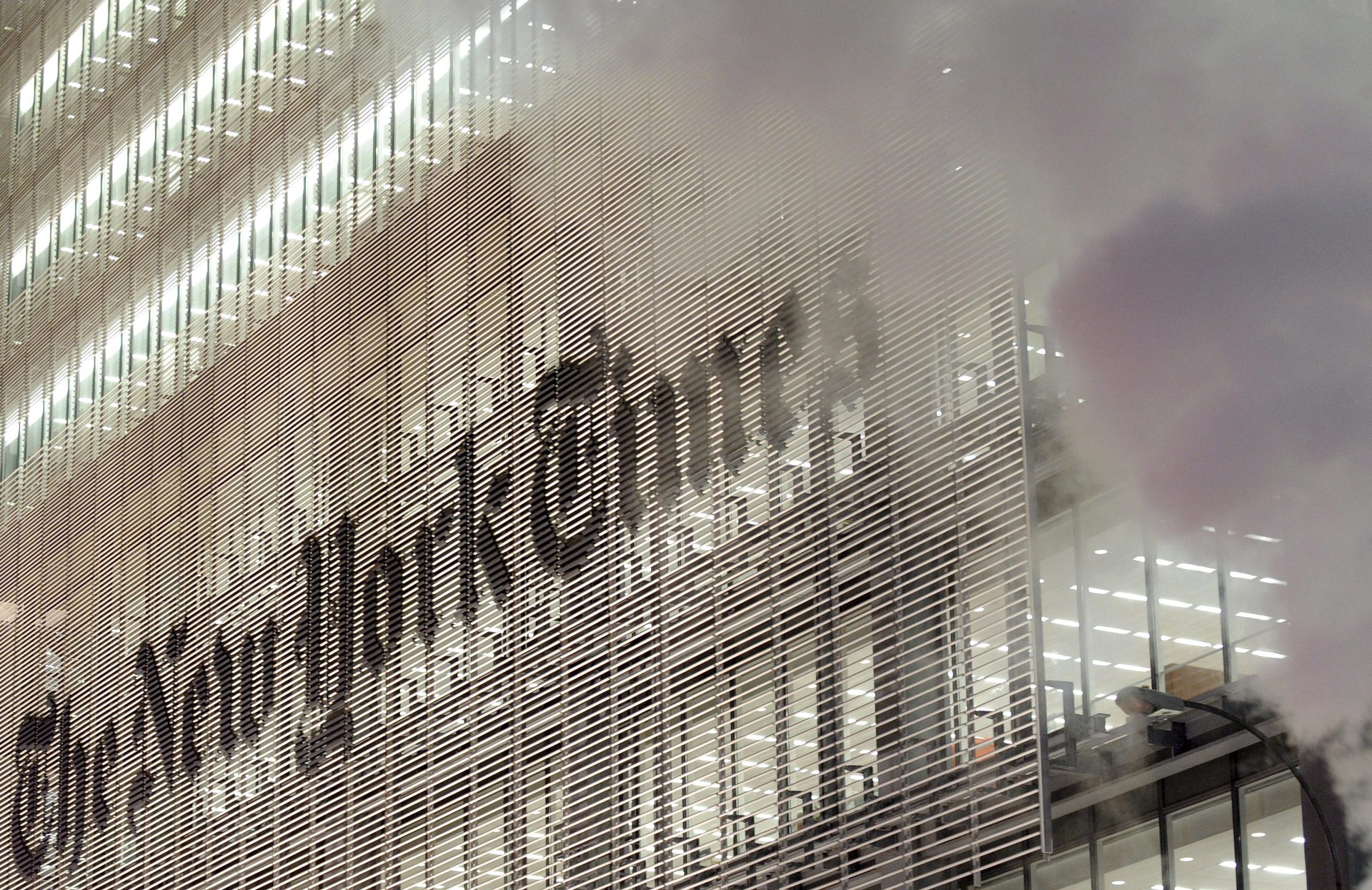 Η Μόσχα ζήτησε  από τους NYT την απόσυρση άρθρου  για τους θανάτους από κορωνοϊό στην Ρωσία