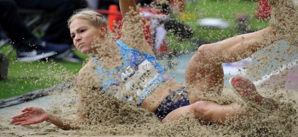 Ρωσίδα άλτρια του μήκους αποκαλύπτει: «Μου πρόσφεραν 200.000 ευρώ το μήνα για να γίνω συνοδός πολυτελείας»