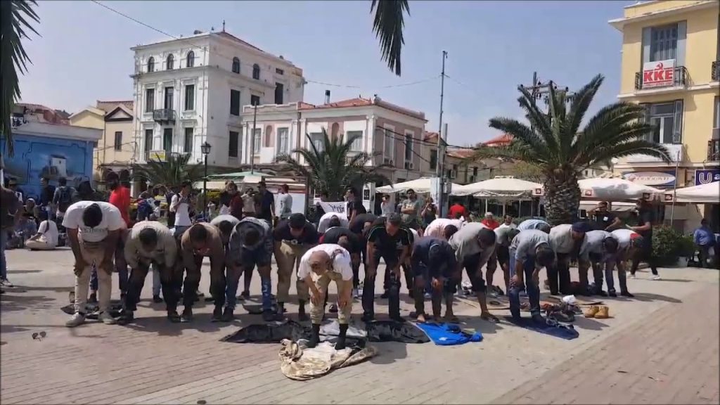 Μουσουλμανοποιείται  η Λέσβος – Μόρια όπως Μέκκα: Με μεγάφωνα η φωνή του ιμάμη  μέσα στη νύχτα