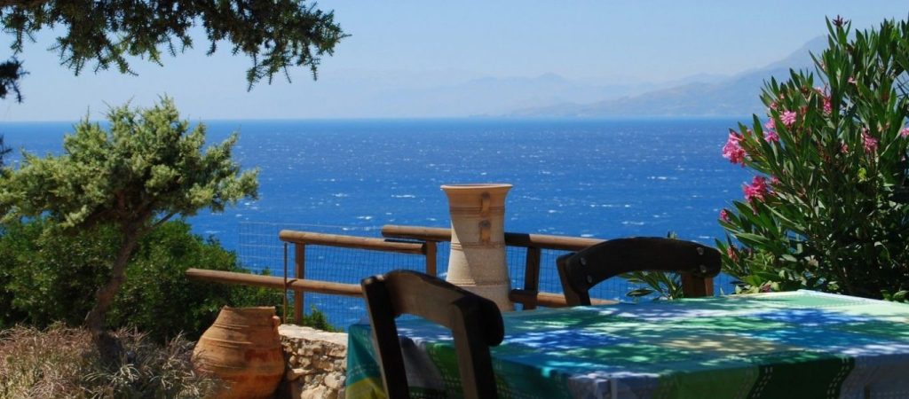 Εντός της ερχόμενης εβδομάδας οι αποφάσεις για τον ΦΠΑ – Που θα σημειωθούν μειώσεις